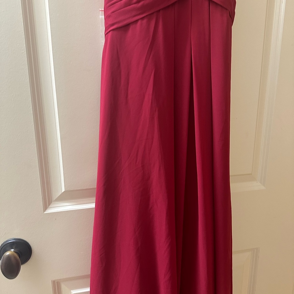 Formal women’s dress size 6 burgundy - Picture 3 of 6